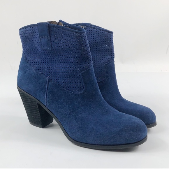 vince camuto blue booties